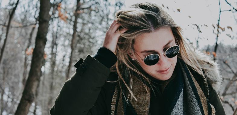 Top 4 reasons to wear your sunglasses this winter - LO Eye Care